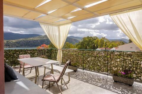 Appartement Argostoli Terrace Loft With Sea Views Extérieur photo